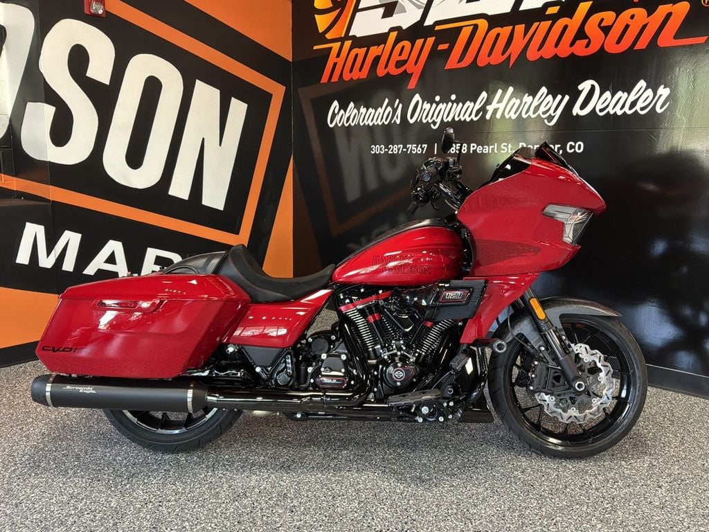 New 2025 Harley-Davidson FLHXSE - CVO Street Glide 135 - photo - 6
